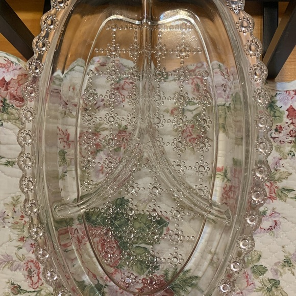 Vintage clear glass patterned relish serving dish tray, EUC - Picture 5 of 12